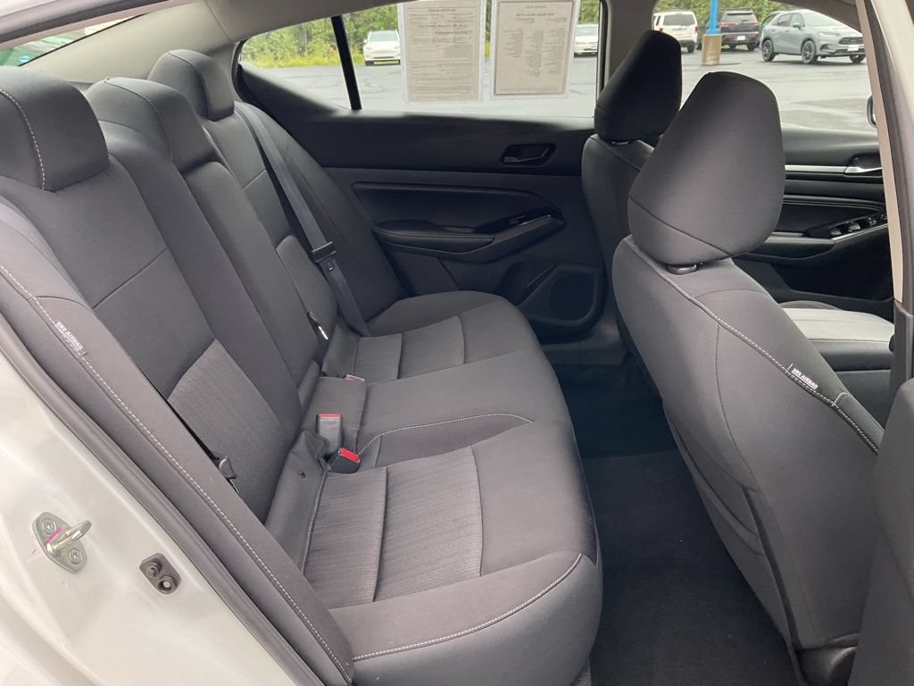 Used 2023 Nissan Altima 2.5 SV w/ SV Premium Package AWD/4WD image 20