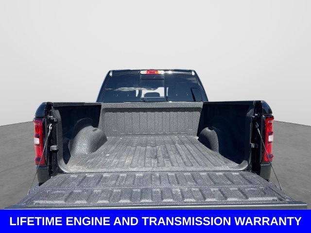 Used 2025 RAM 1500 Big Horn AWD/4WD image 12