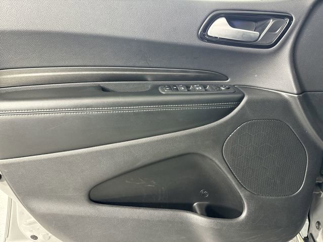 Used 2023 Dodge Durango SXT image 19