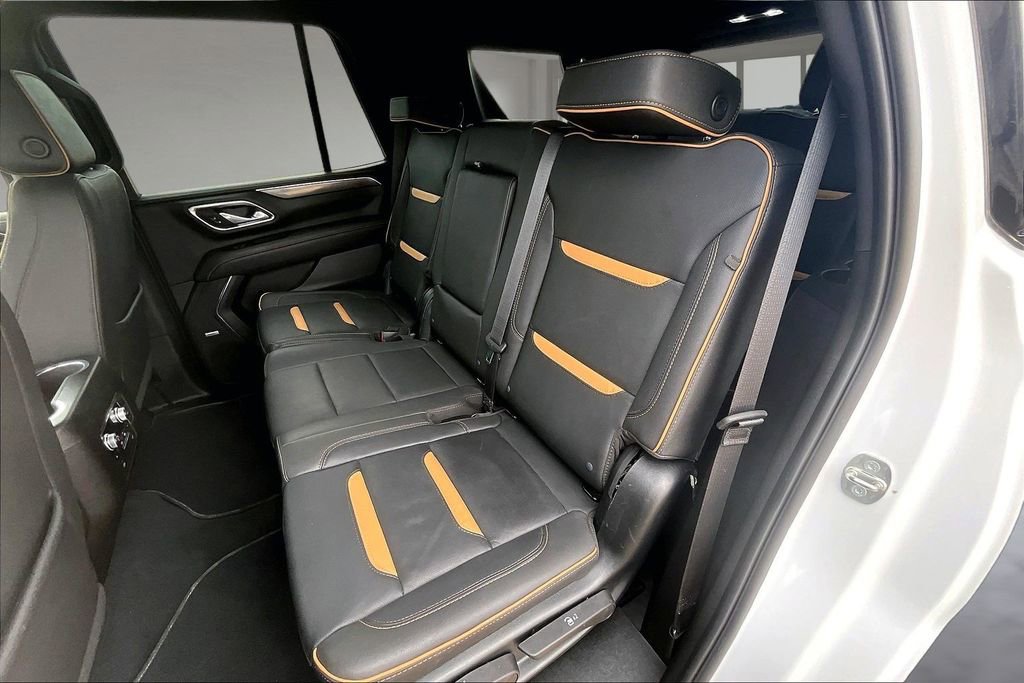 Used 2023 GMC Yukon AT4 w/ Technology Package AWD/4WD image 27