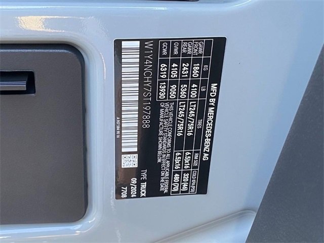 New 2025 Mercedes-Benz Sprinter 2500 image 17