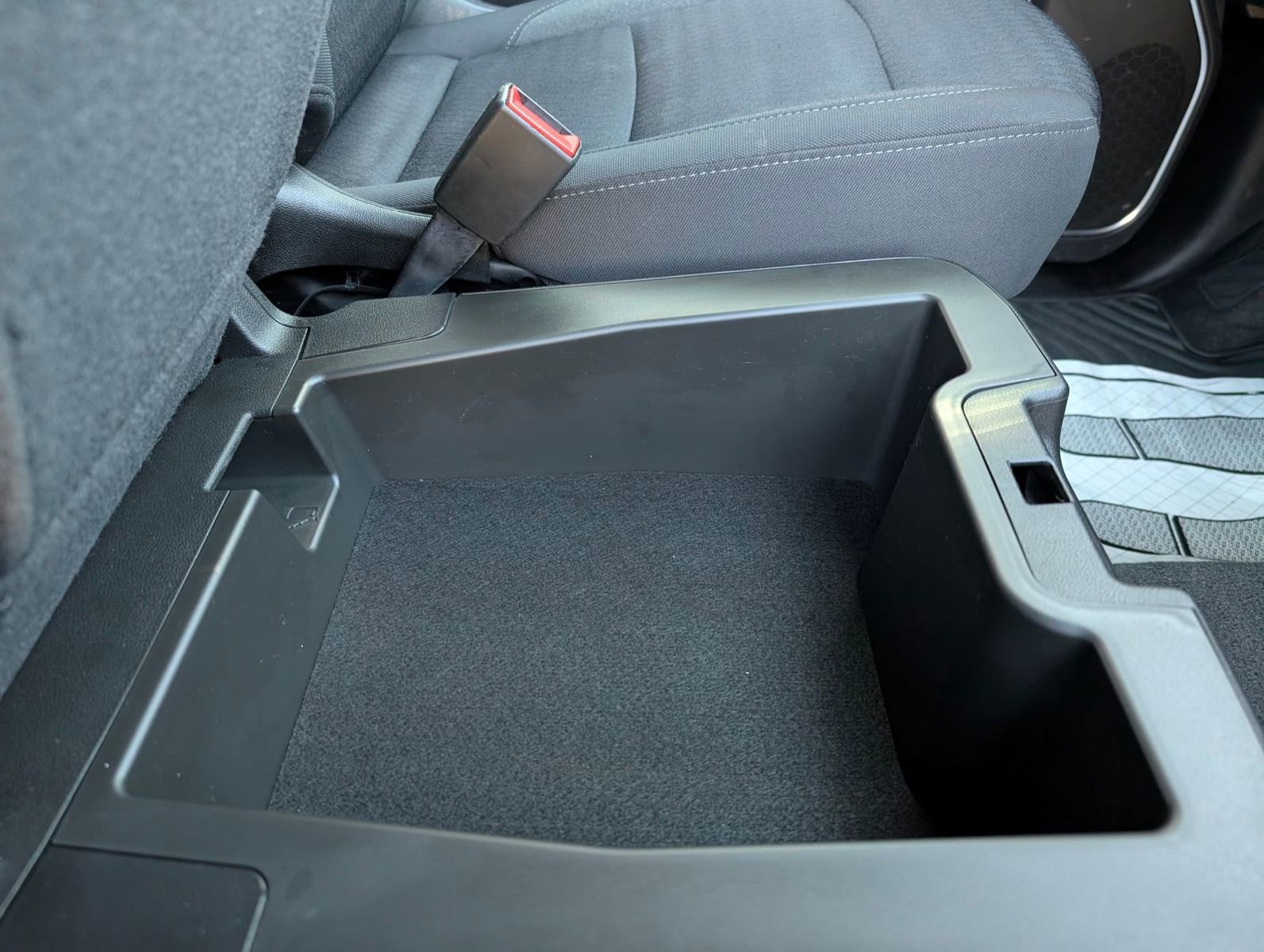 Used 2022 Chevrolet Silverado 1500 LT image 32