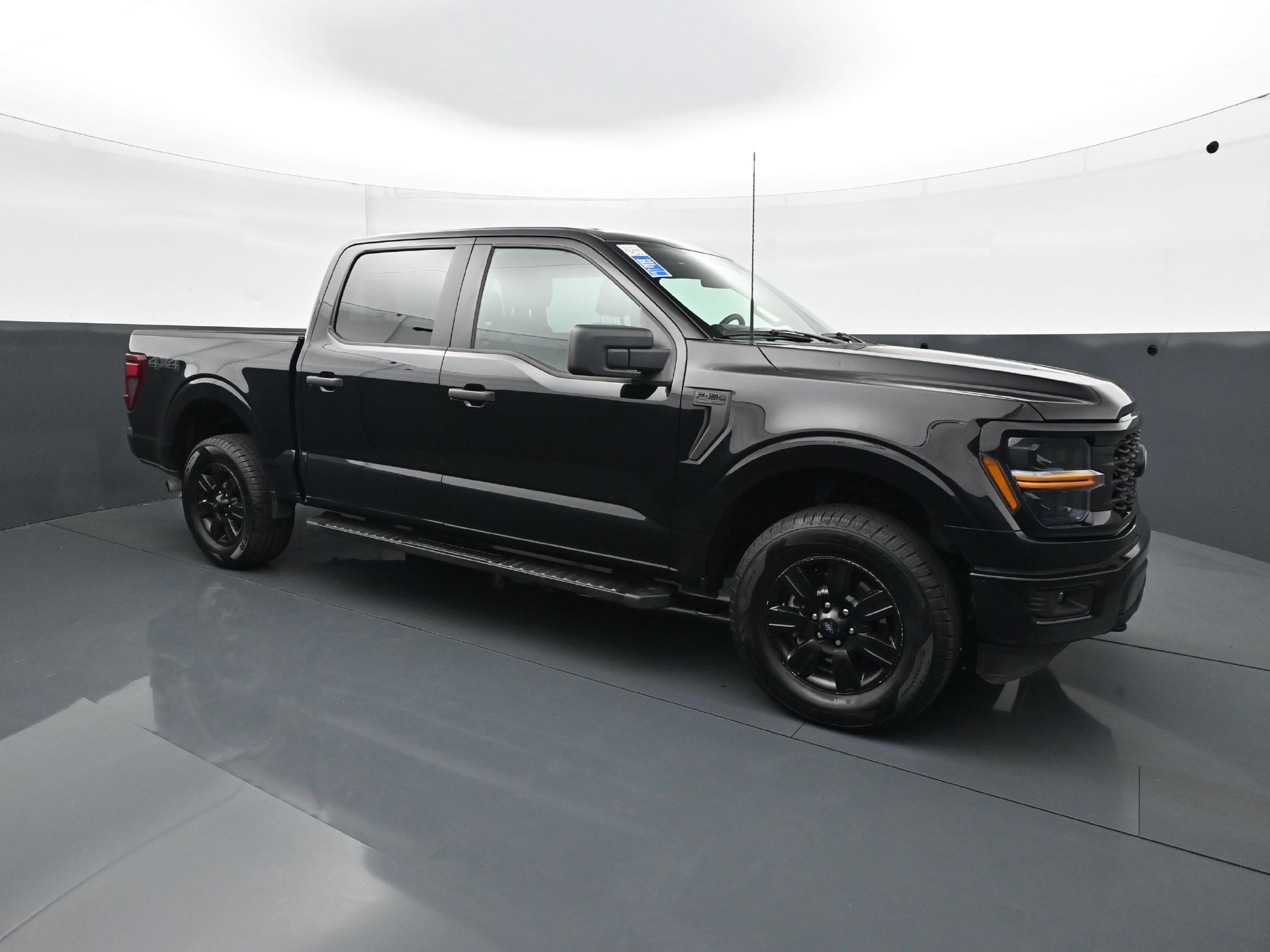 Used 2025 Ford F150 STX w/ STX Black Appearance Package AWD/4WD image 9