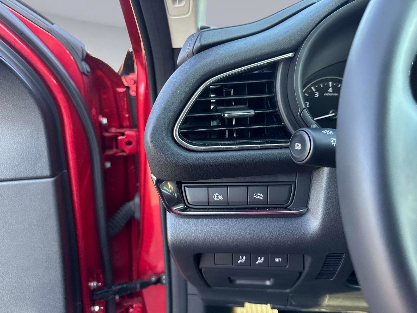 Certified 2025 MAZDA CX-30 AWD 2.5 S w/ Preferred Package image 34