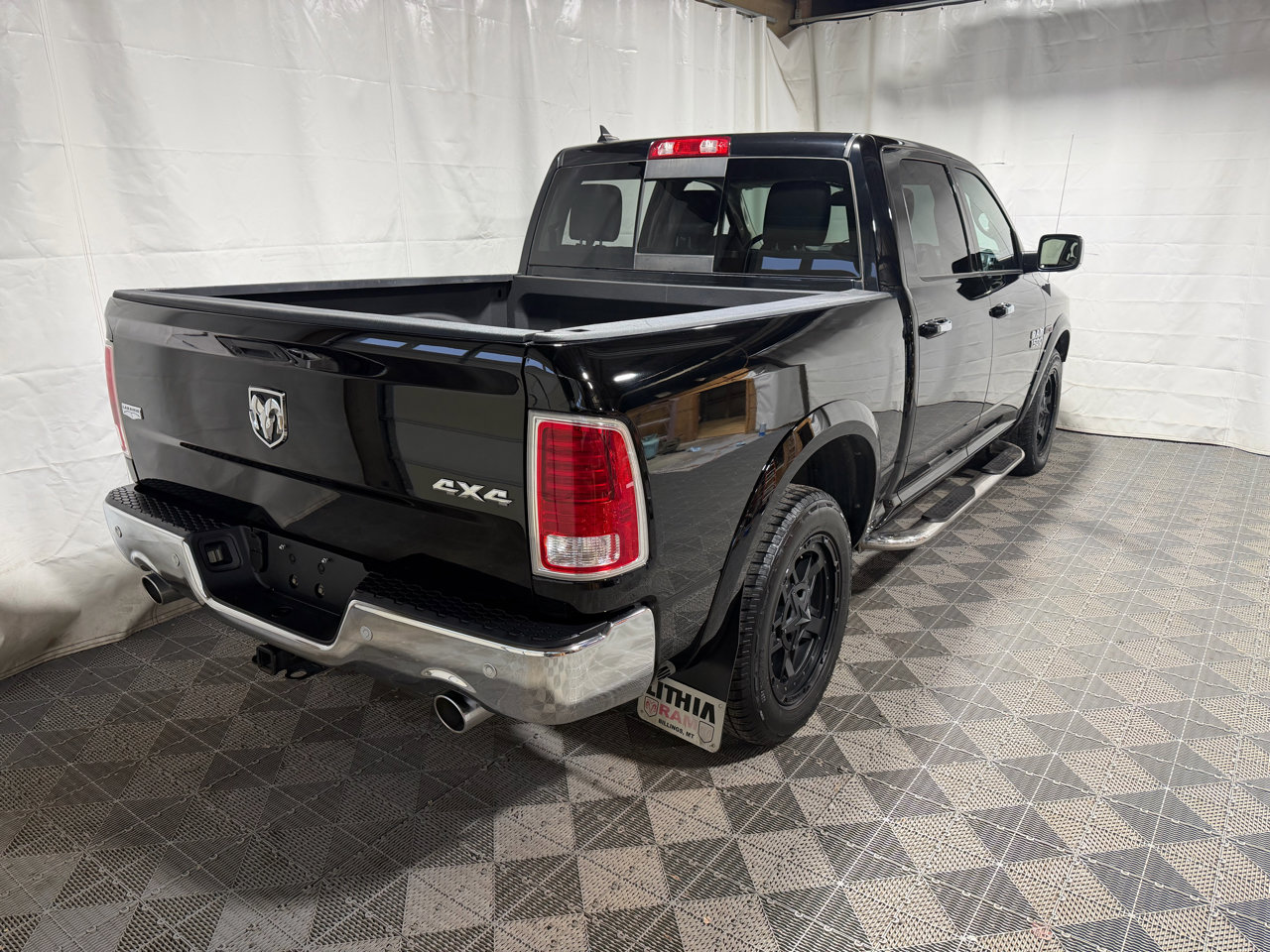 Used 2015 RAM 1500 Laramie w/ Convenience Group image 7