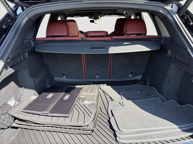 New 2026 Audi SQ5 Prestige AWD/4WD image 24