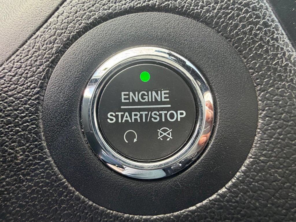 Used 2018 Ford Explorer Sport AWD/4WD image 19