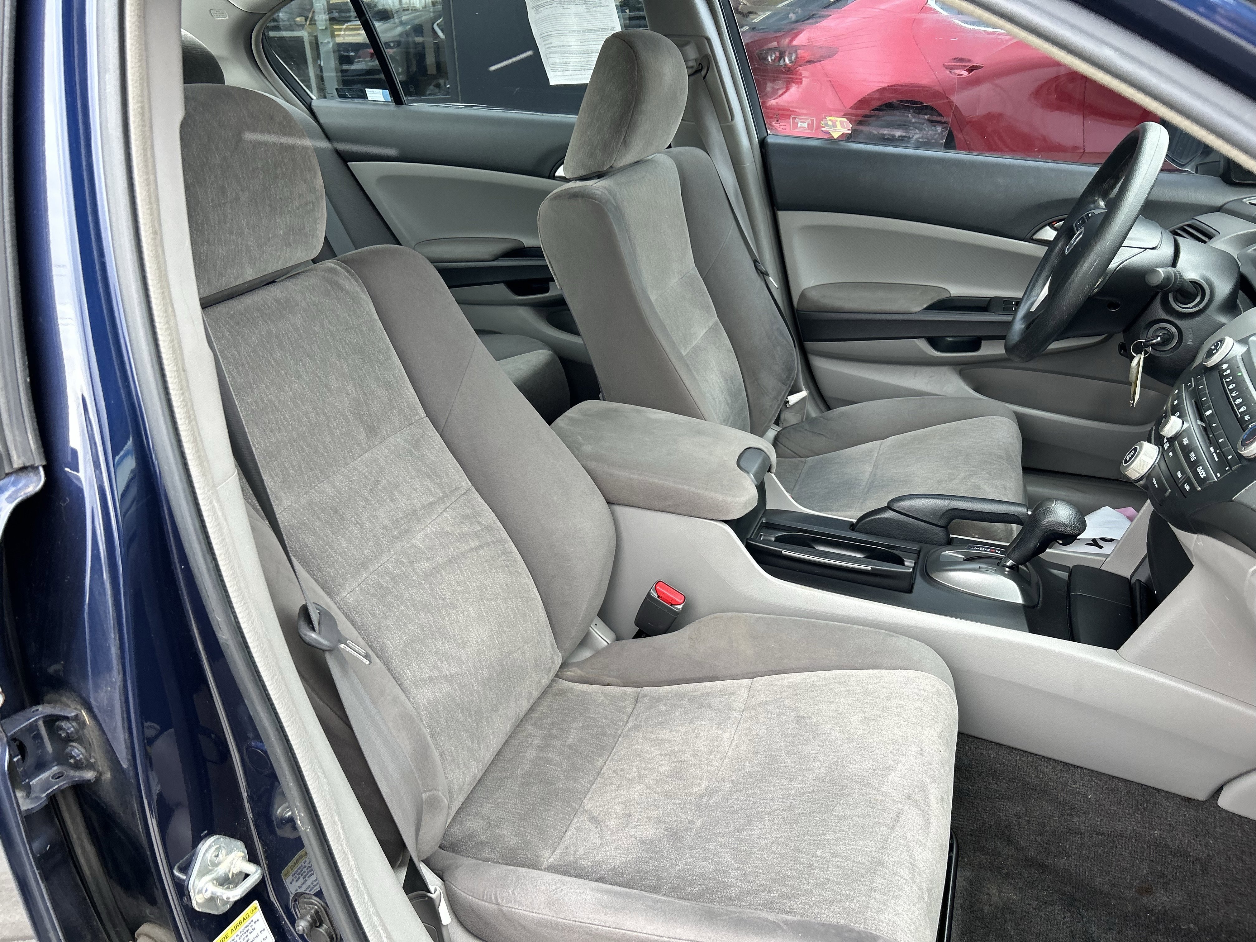 Used 2009 Honda Accord LX-P image 23