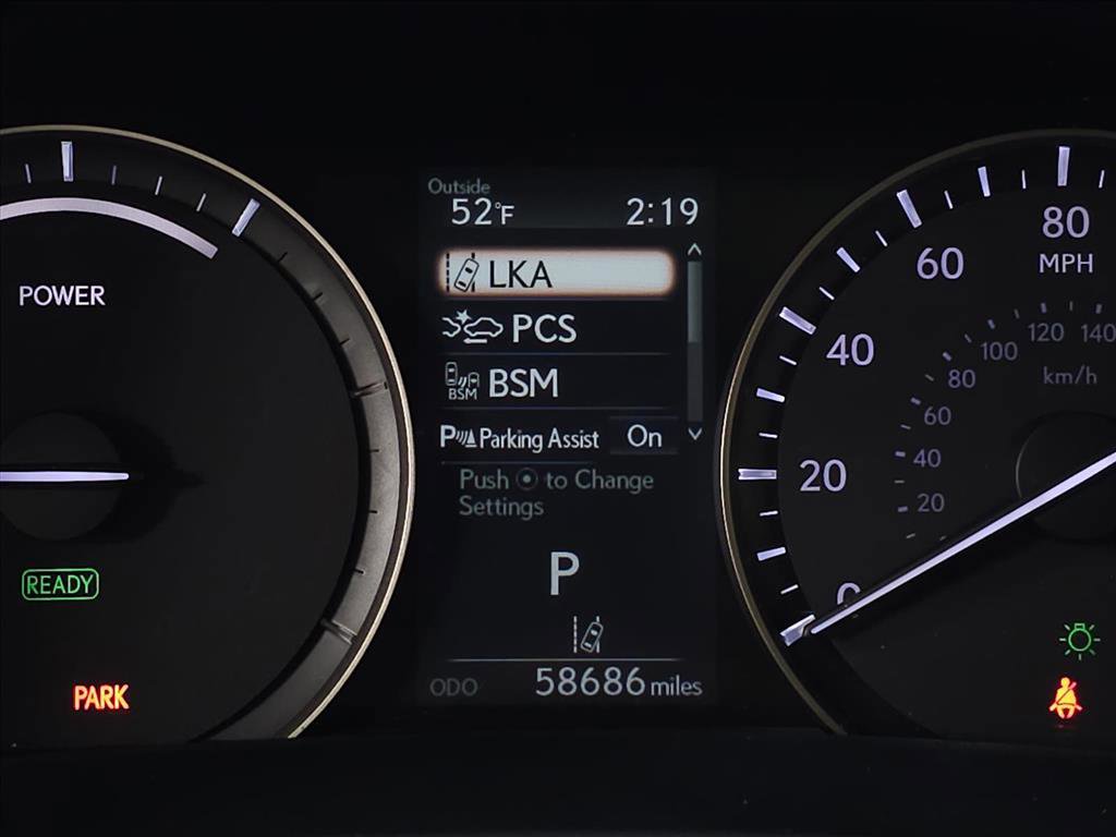 Used 2018 Lexus RX 450h AWD image 23