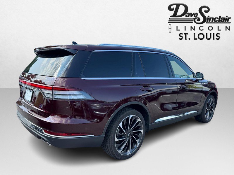 Certified 2022 Lincoln Aviator Reserve w/ Equipment Group 201A image 5