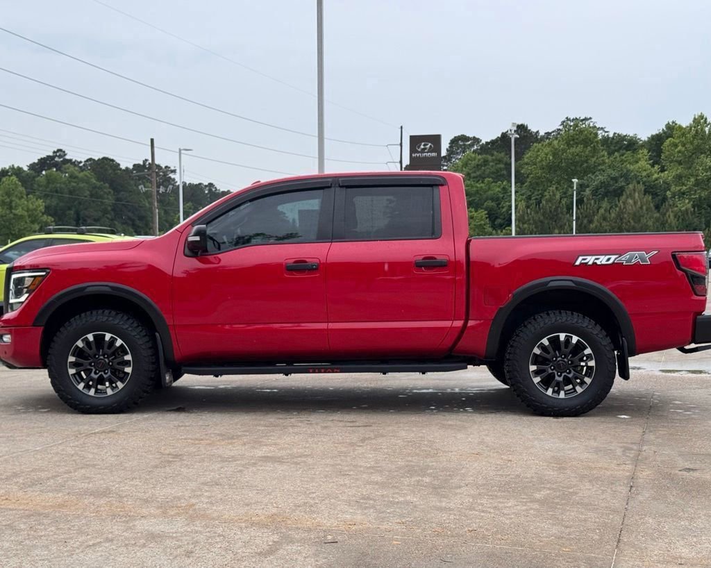 Used 2021 Nissan Titan PRO-4X w/ Pro-4x Convenience Package AWD/4WD image 13