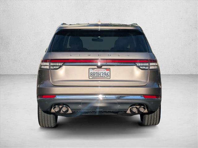 Used 2020 Lincoln Aviator Reserve w/ Equipment Group 202A image 7