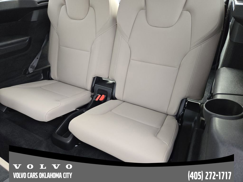 Certified 2026 Volvo XC90 B6 Plus w/ Protection Package Premier AWD/4WD image 30