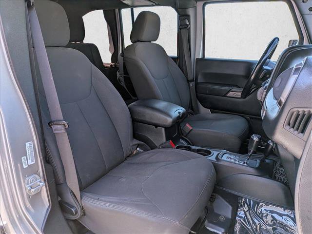 Used 2018 Jeep Wrangler Unlimited Sport S AWD/4WD image 19