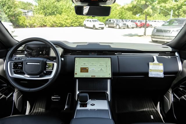 New 2026 Land Rover Range Rover SE AWD/4WD image 18