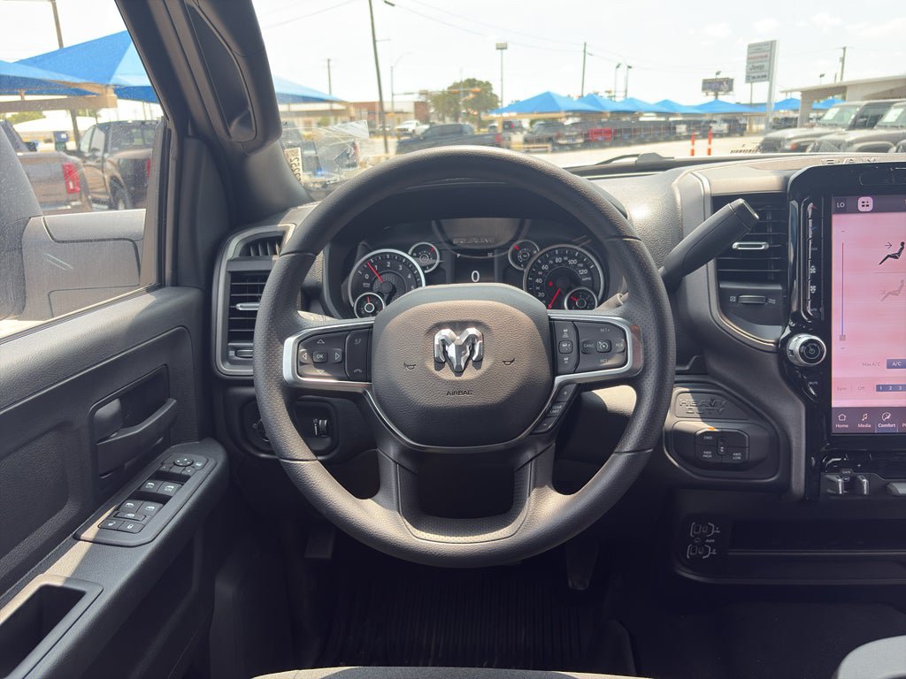 New 2026 RAM 2500 Tradesman AWD/4WD image 18