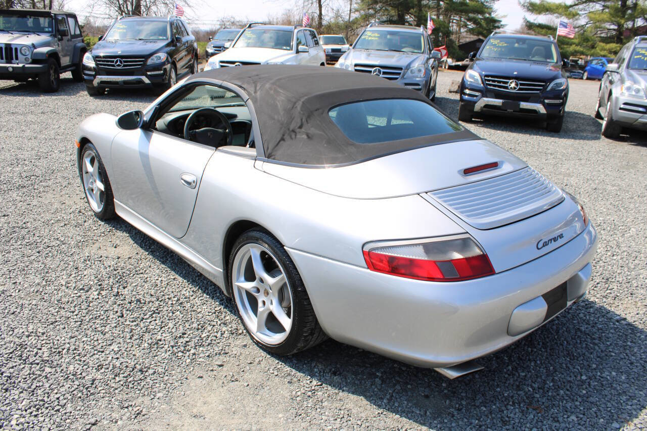 Used 2004 Porsche 911 Carrera image 17