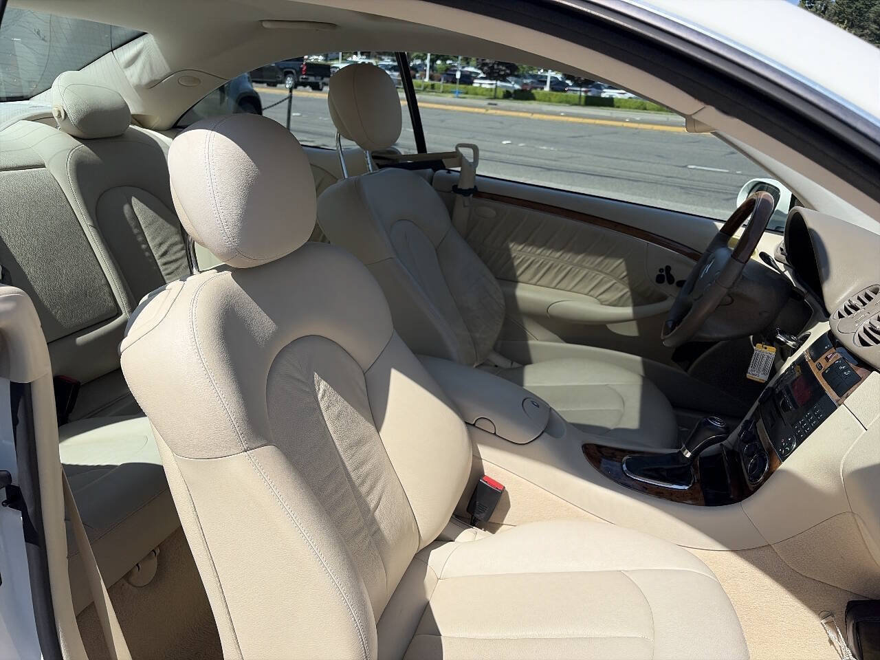 Used 2006 Mercedes-Benz CLK 350 Coupe image 18