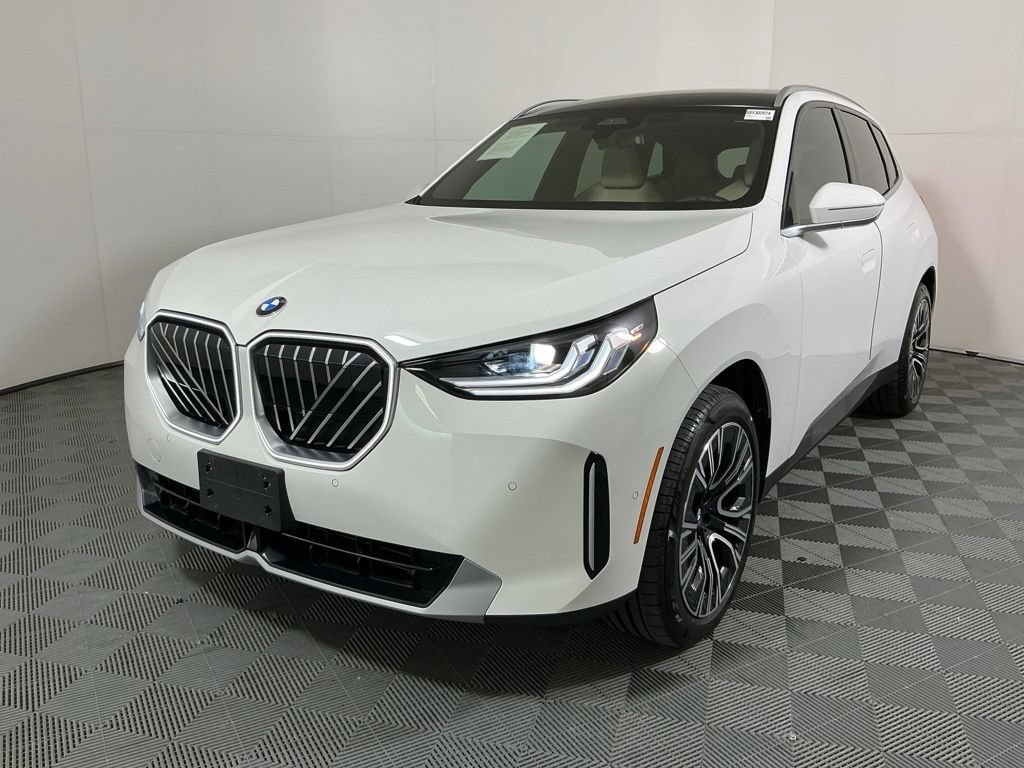 Certified 2025 BMW X3 xDrive30i w/ M Sport Package AWD/4WD image 2
