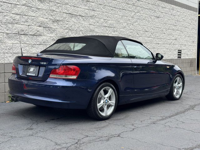 Used 2013 BMW 128i Convertible w/ Premium Pkg image 3