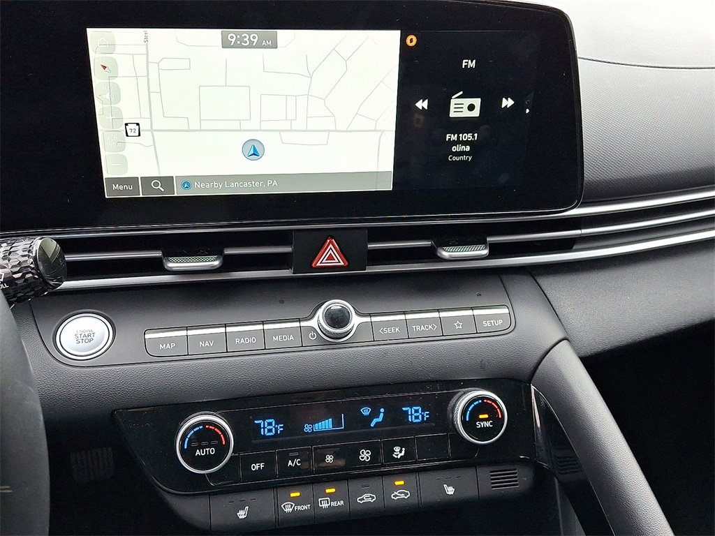 Used 2023 Hyundai Elantra SEL w/ Convenience Package image 17