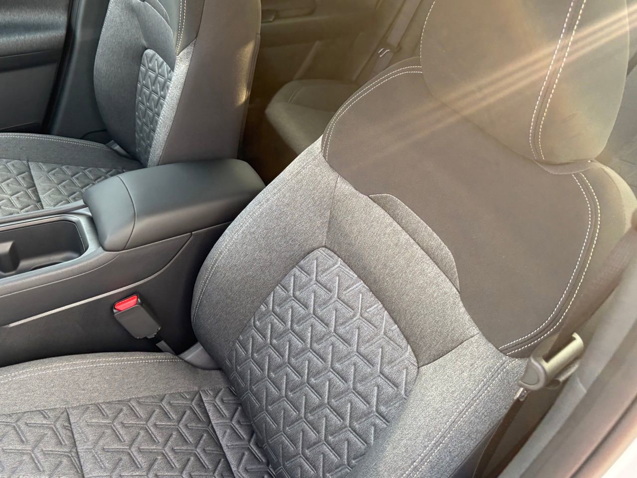 New 2026 Nissan Kicks SV w/ SV Premium Package FWD image 18