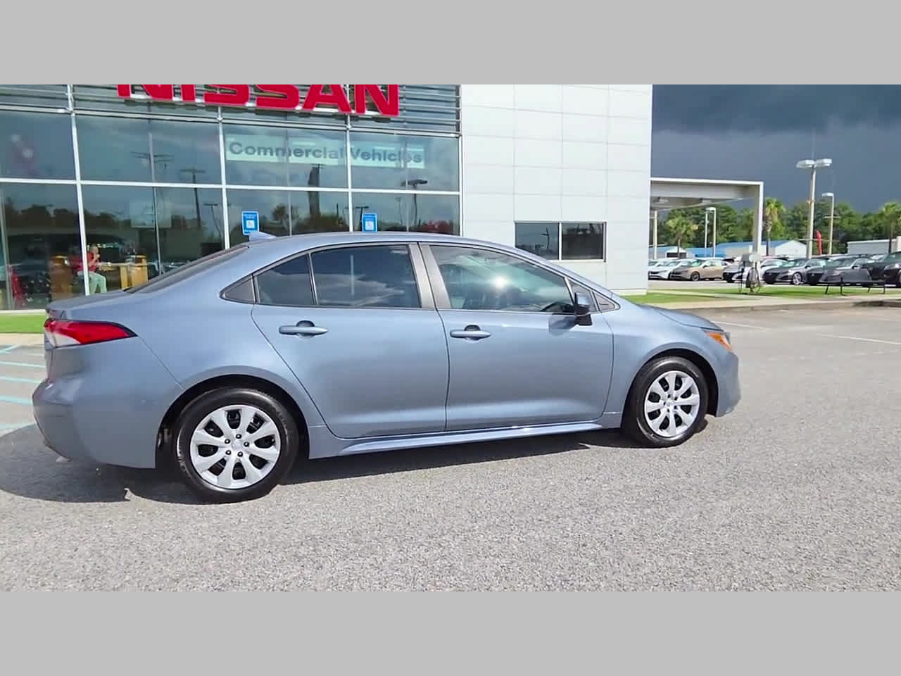 Used 2025 Toyota Corolla LE FWD image 35