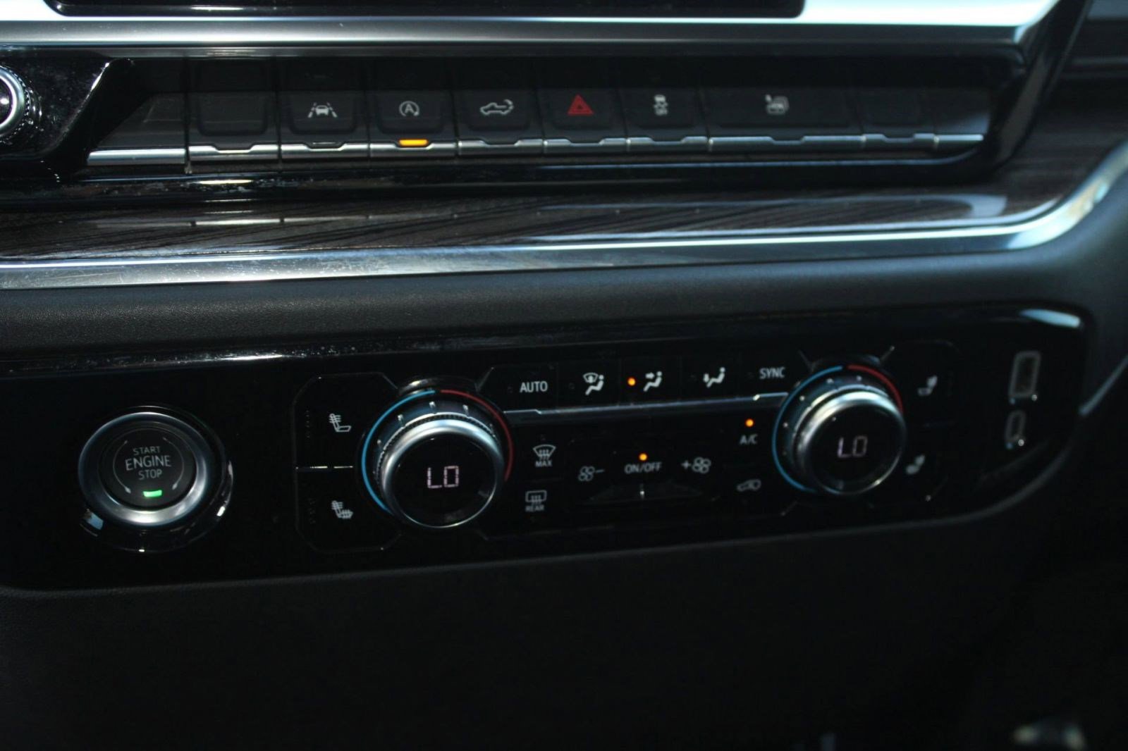 Used 2024 GMC Sierra 1500 Elevation image 24