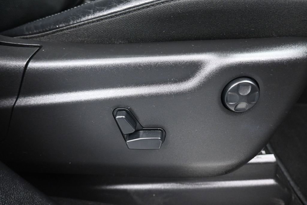 Used 2019 Dodge Durango R/T w/ Blacktop Package AWD/4WD image 52