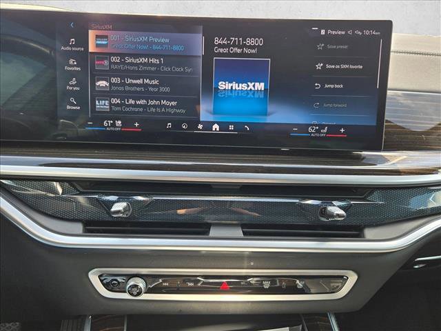 Used 2025 BMW X5 xDrive50e AWD/4WD image 14