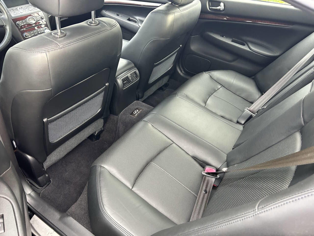Used 2012 INFINITI G37 x Sedan w/ Premium Pkg image 25