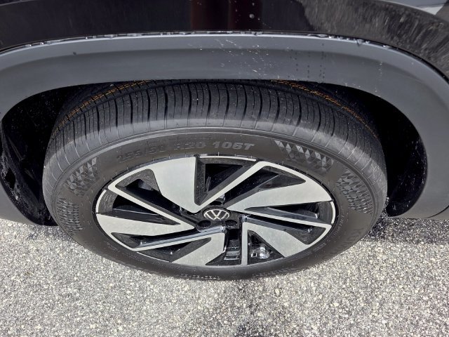 New 2026 Volkswagen Atlas SE FWD image 17