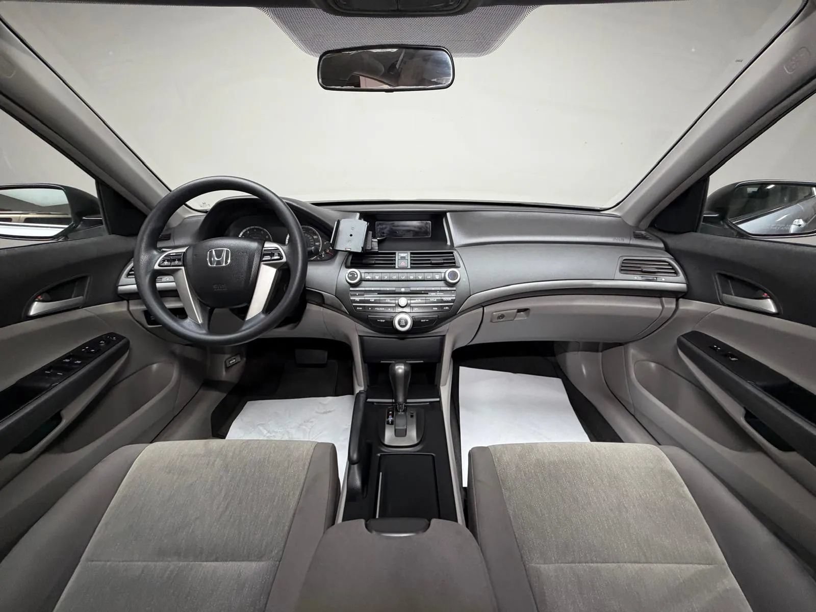 Used 2008 Honda Accord LX-P image 19