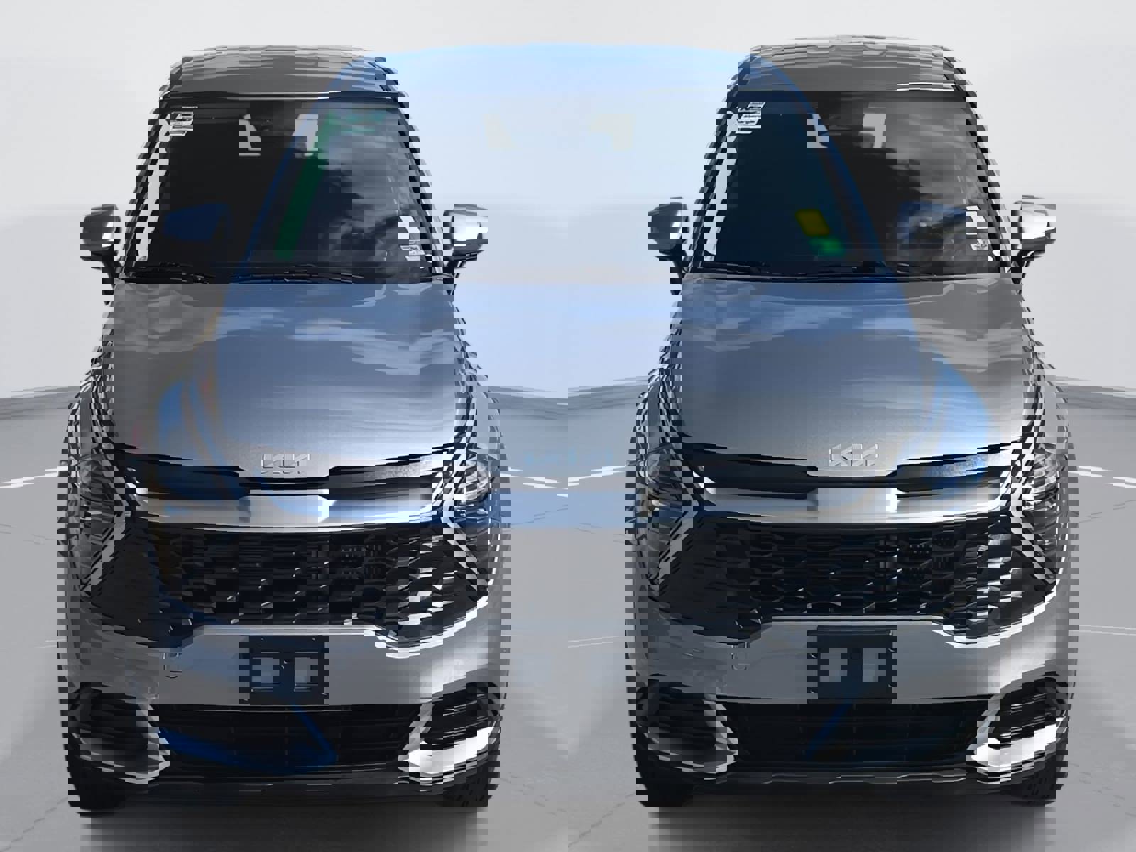 Used 2025 Kia Sportage LX image 2