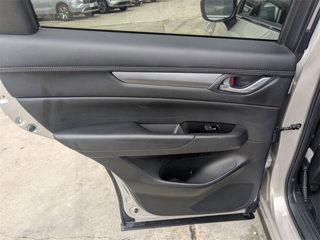 Used 2025 MAZDA CX-5 AWD 2.5 S w/ Select Package image 24