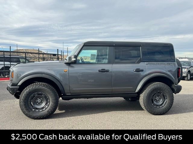 New 2025 Ford Bronco Badlands image 2