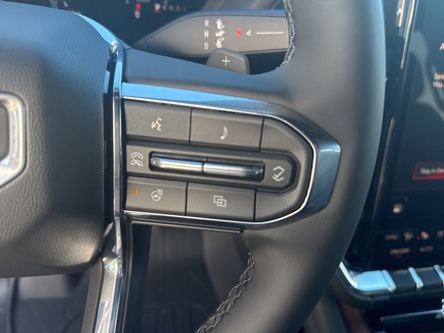 New 2026 GMC Yukon Denali w/ Denali Reserve Package image 18