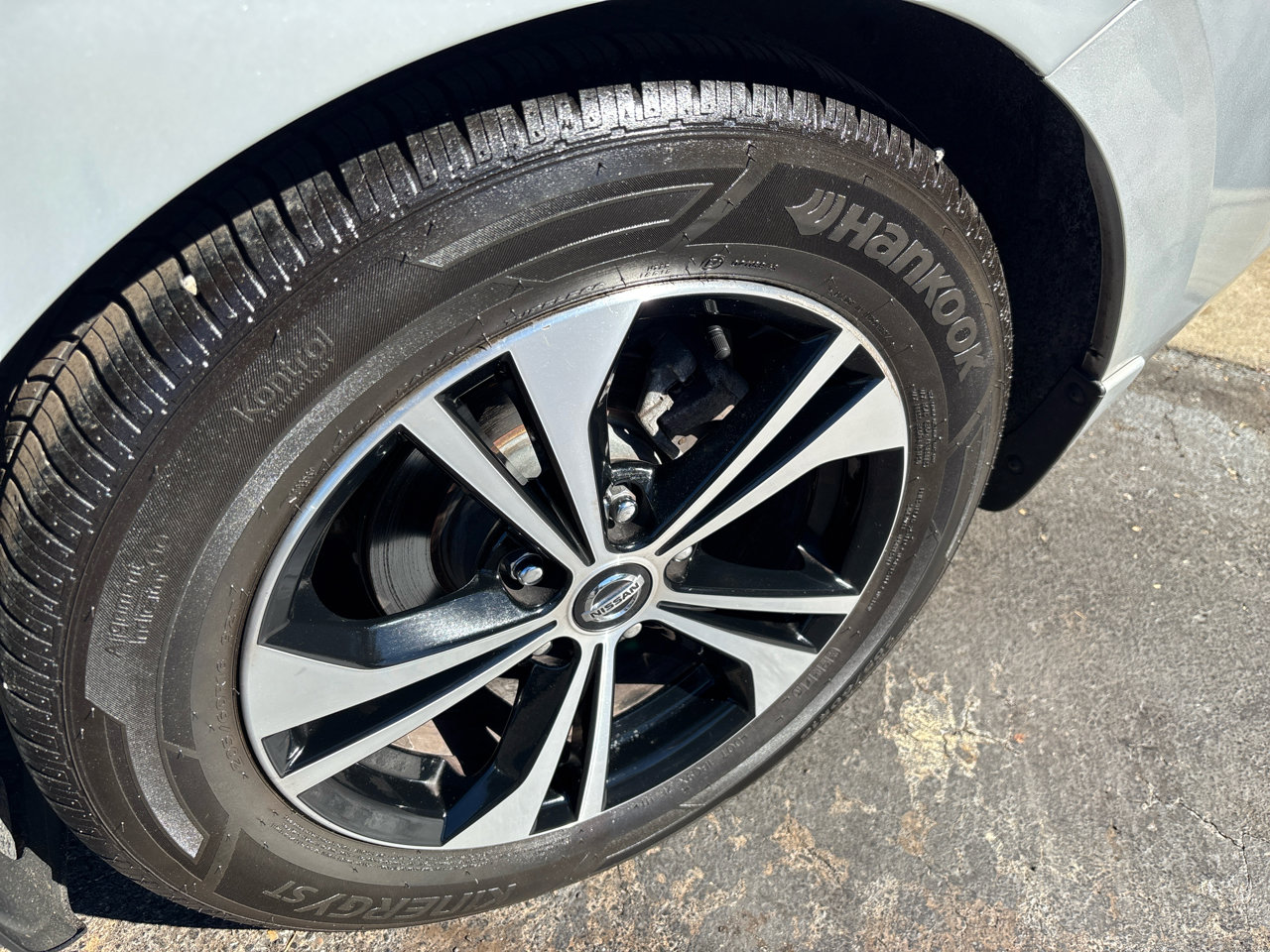 Used 2021 Nissan Sentra SV image 23