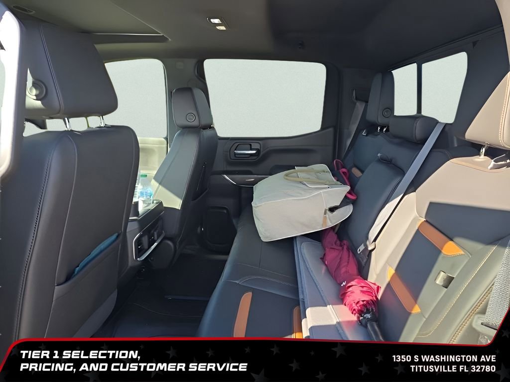 Used 2022 GMC Sierra 1500 AT4 w/ AT4 Premium Package AWD/4WD image 15