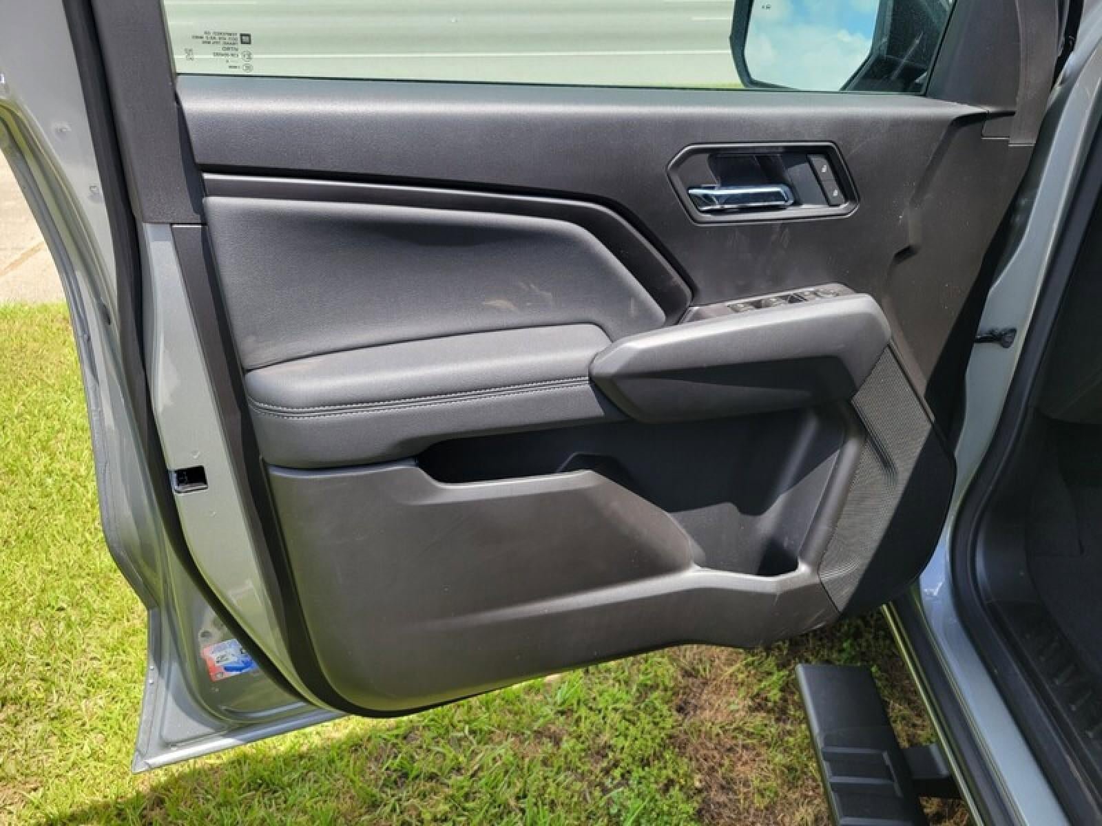 New 2026 GMC Canyon Elevation w/ Convenience Package RWD image 24