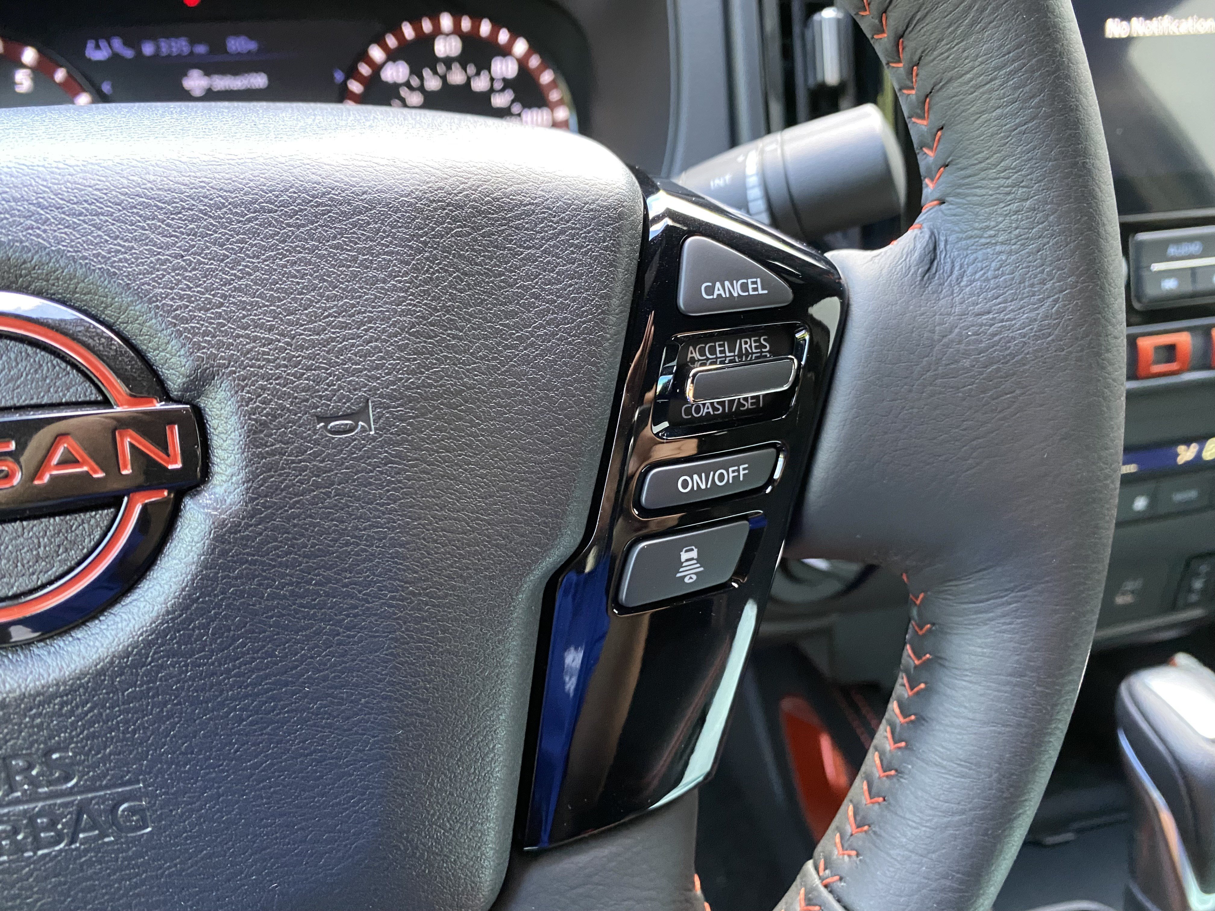Used 2025 Nissan Frontier PRO-4X w/ Pro Convenience Package AWD/4WD image 21
