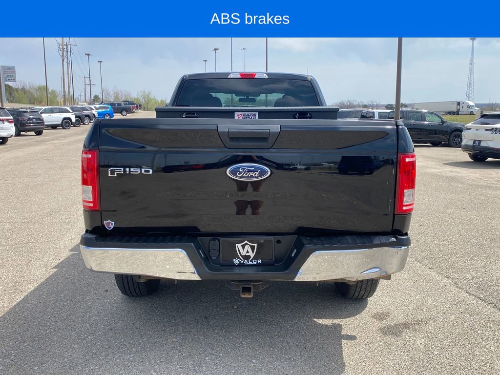 Used 2017 Ford F150 XLT image 5