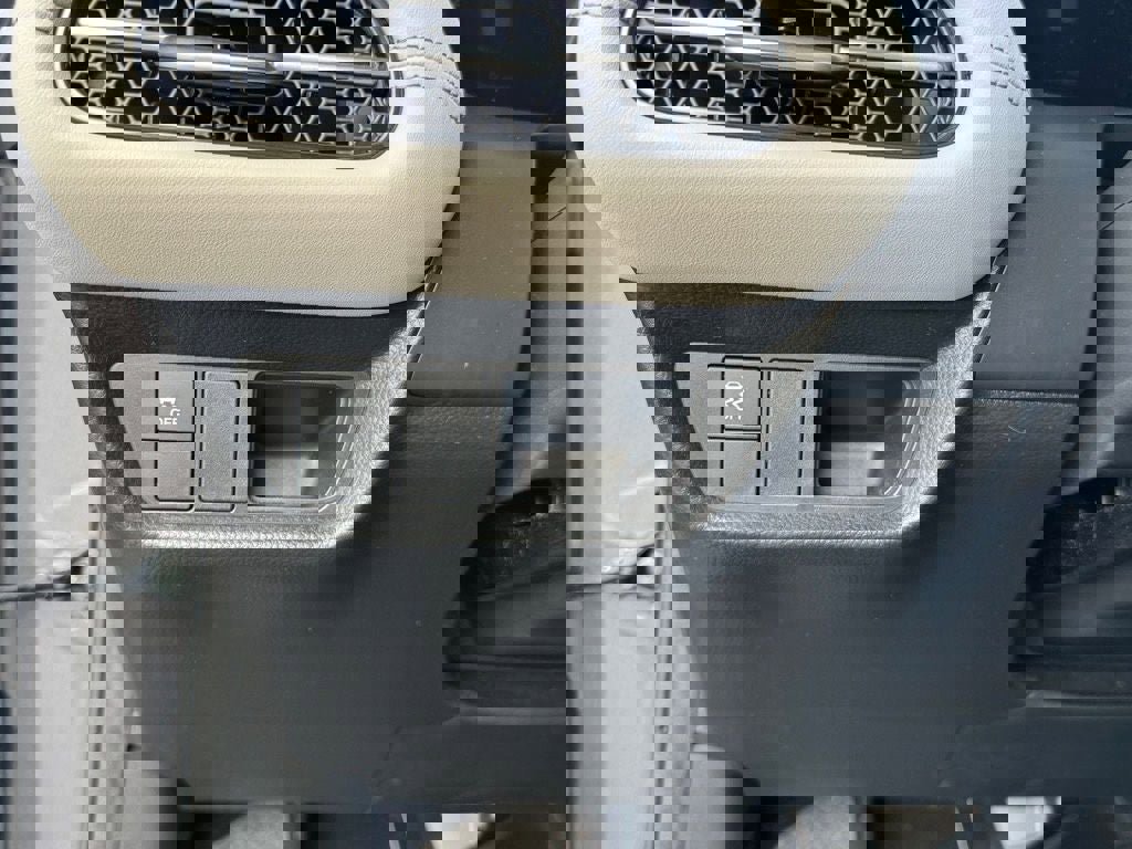 Used 2023 Honda HR-V EX-L image 17