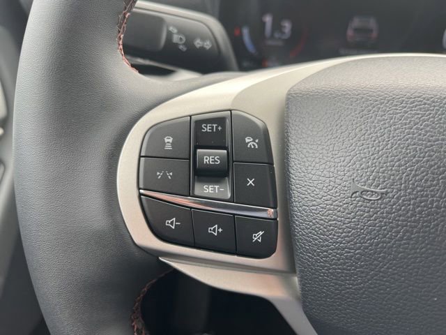 Certified 2025 Ford Explorer Active w/ Active Comfort Package AWD/4WD image 18