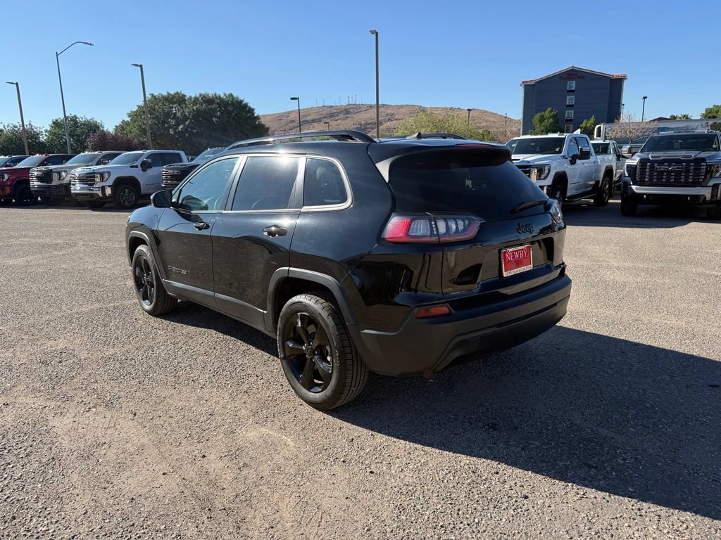 Used 2021 Jeep Cherokee Latitude Plus AWD/4WD image 7