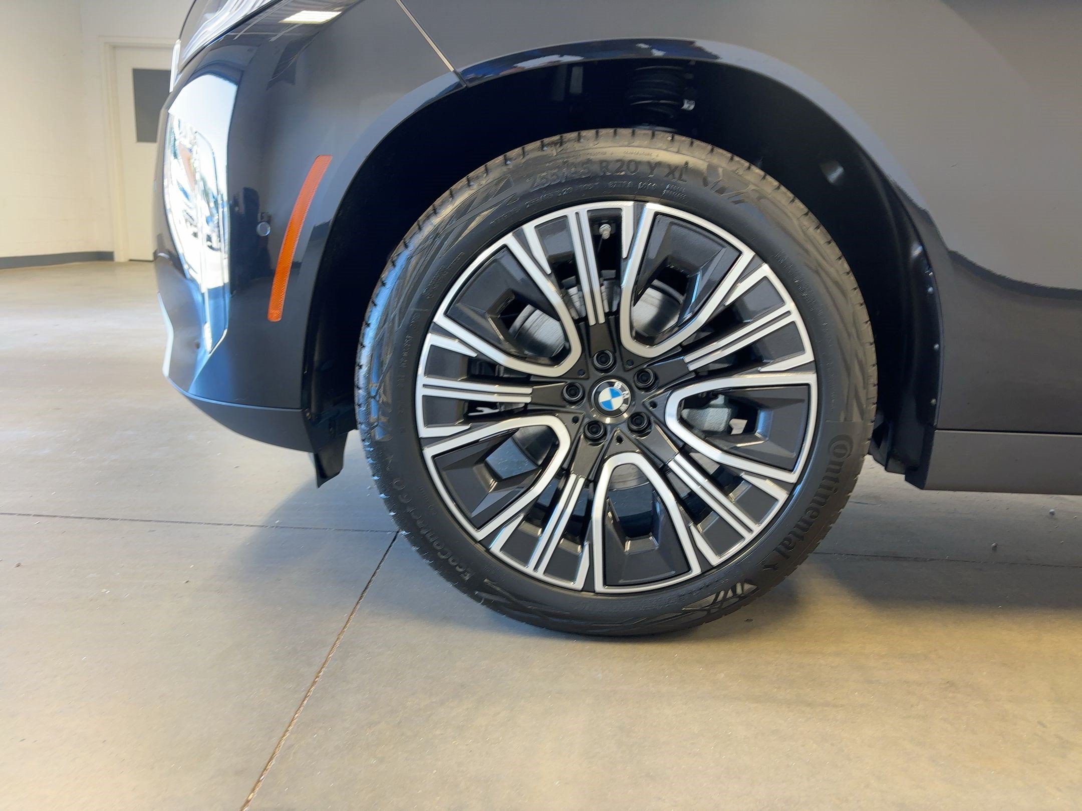 Used 2026 BMW X3 xDrive30i w/ Convenience Package AWD/4WD image 10