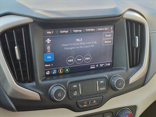 Used 2022 GMC Terrain Denali w/ Denali Premium Package AWD/4WD image 12