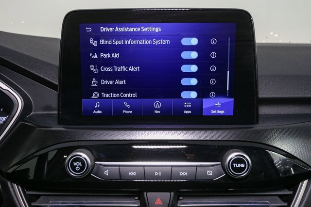 Used 2022 Ford Escape SEL w/ SEL Stealth AWD Package image 25