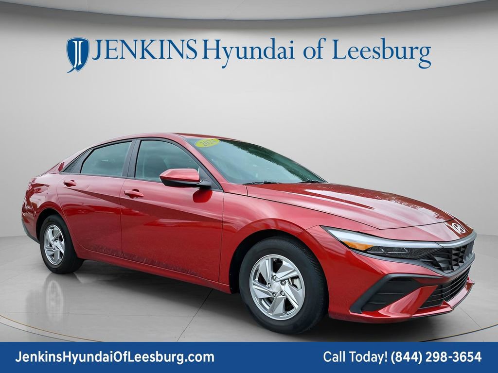 Certified 2024 Hyundai Elantra SE