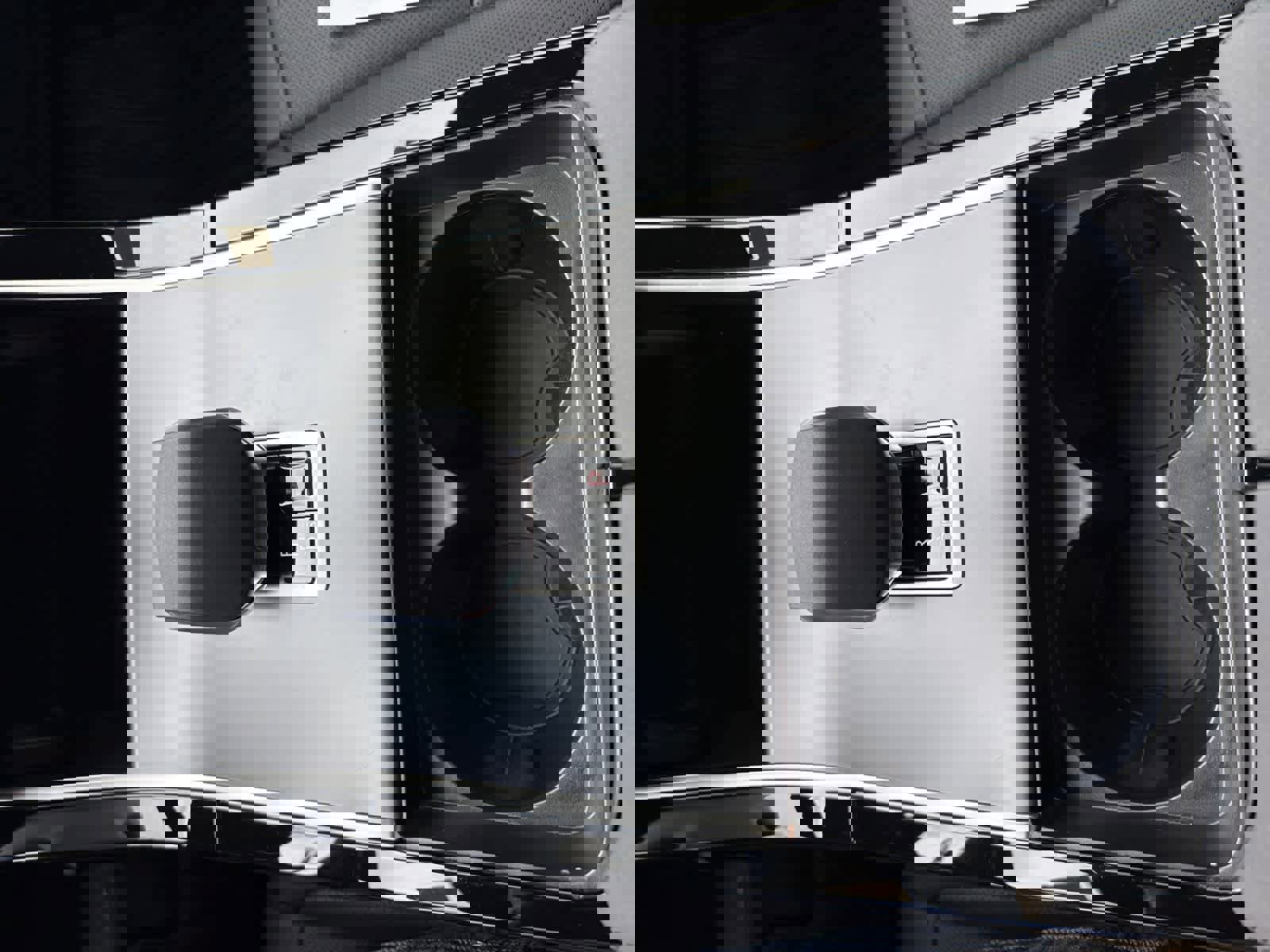 Used 2026 Land Rover Range Rover Evoque S image 16